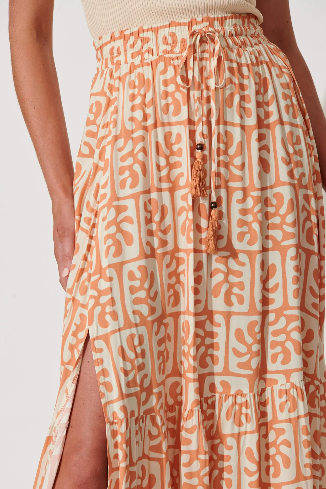 Bilboa Maxi Skirt In Tan With Cream Print