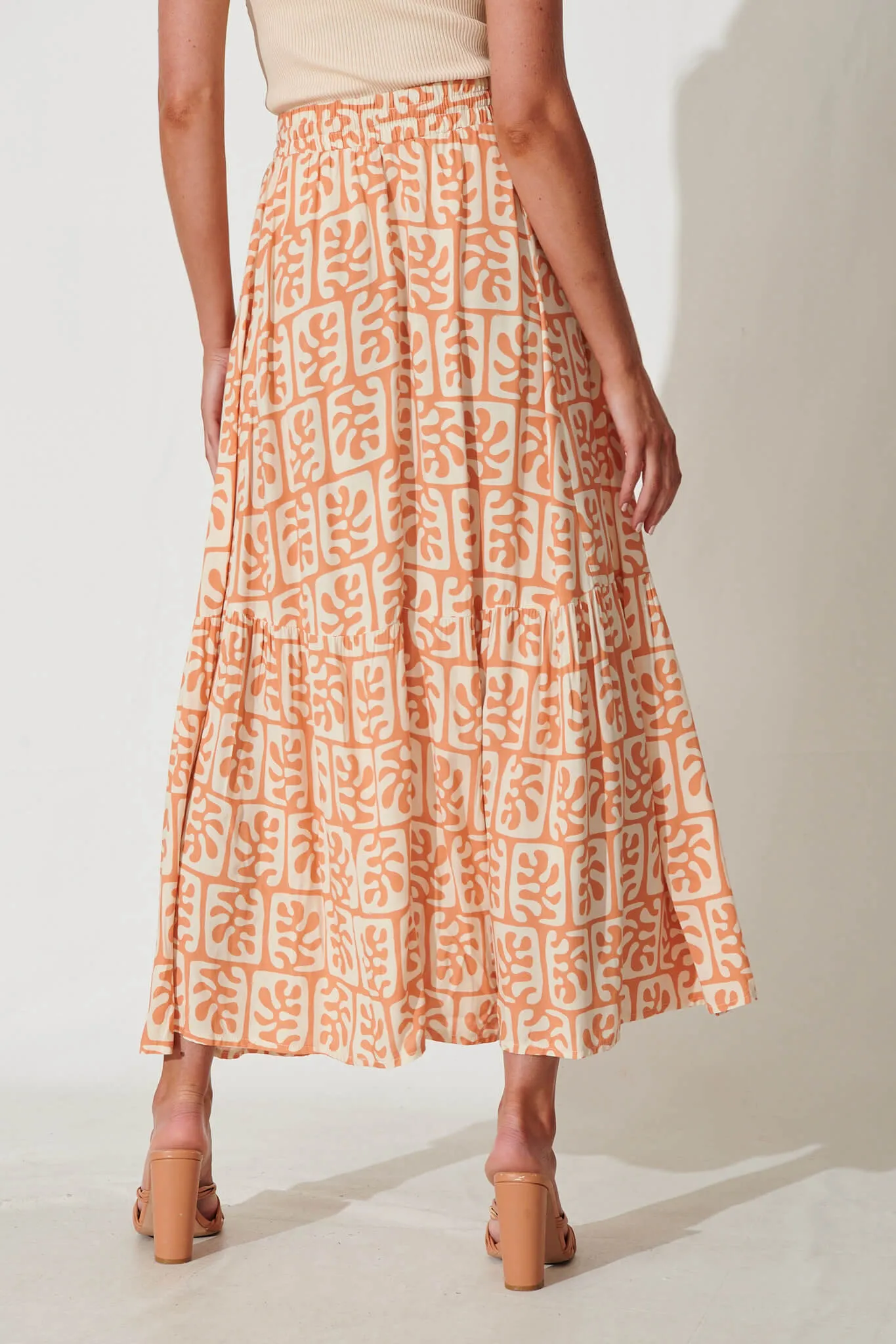Bilboa Maxi Skirt In Tan With Cream Print