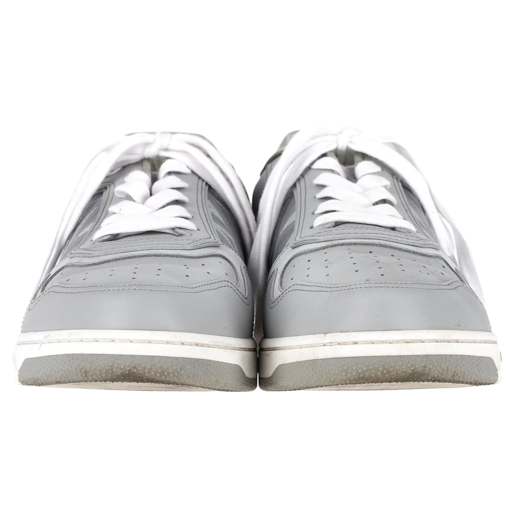 Dior B27 Low Top Sneaker in Grey Calfskin Leather