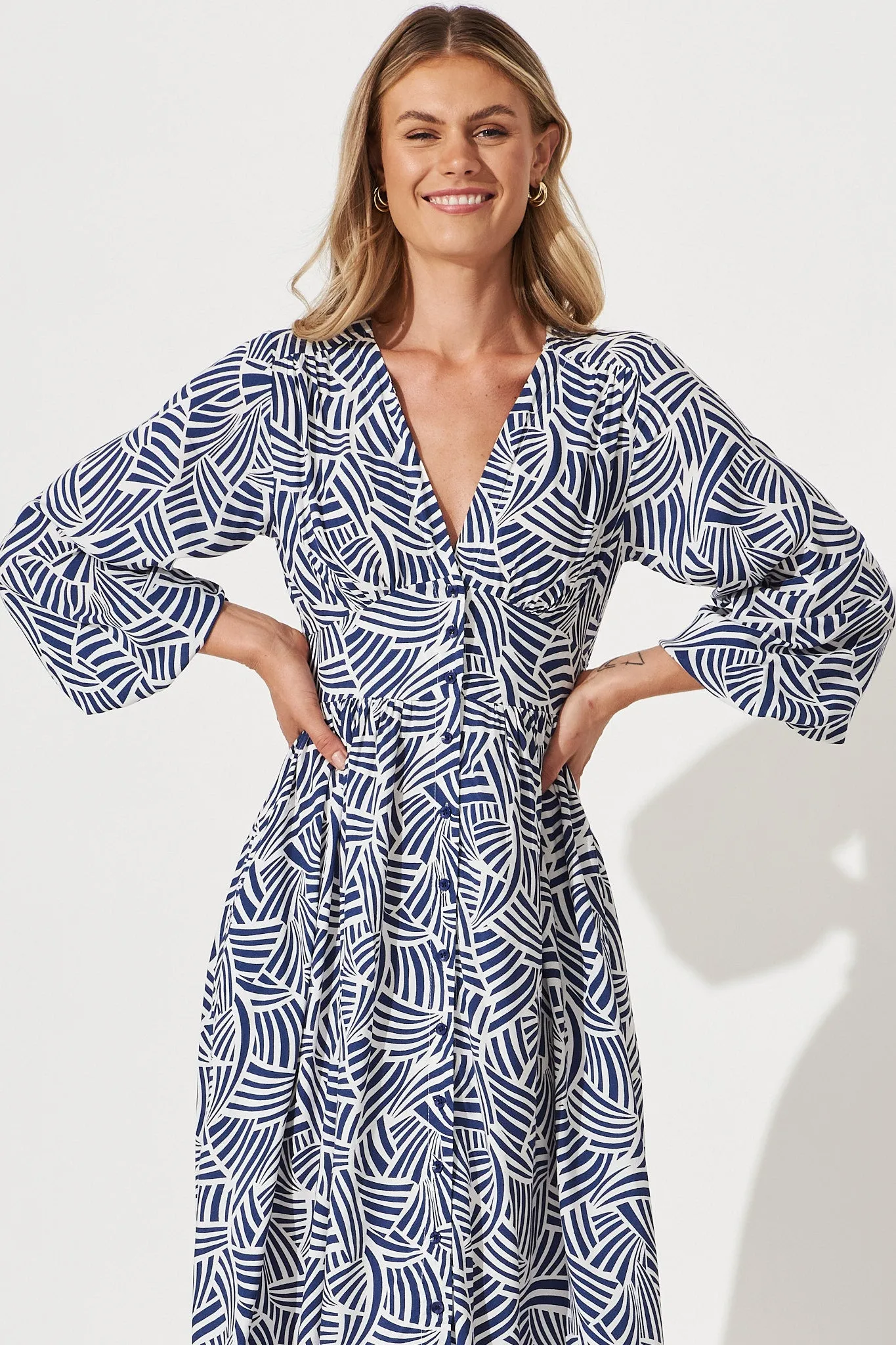 Elanora Midi Shirt Dress In Navy With White Print
