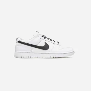 Nike Dunk Low Reverse Panda